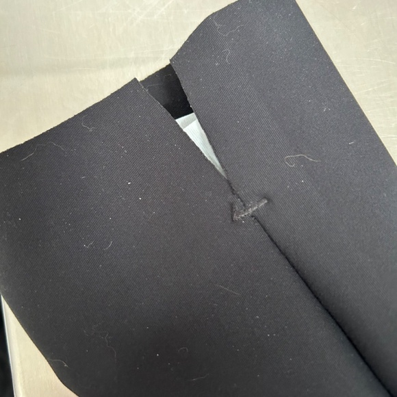 ATHLETA 3-PIECE WARDROBE SET - Picture 10 of 14